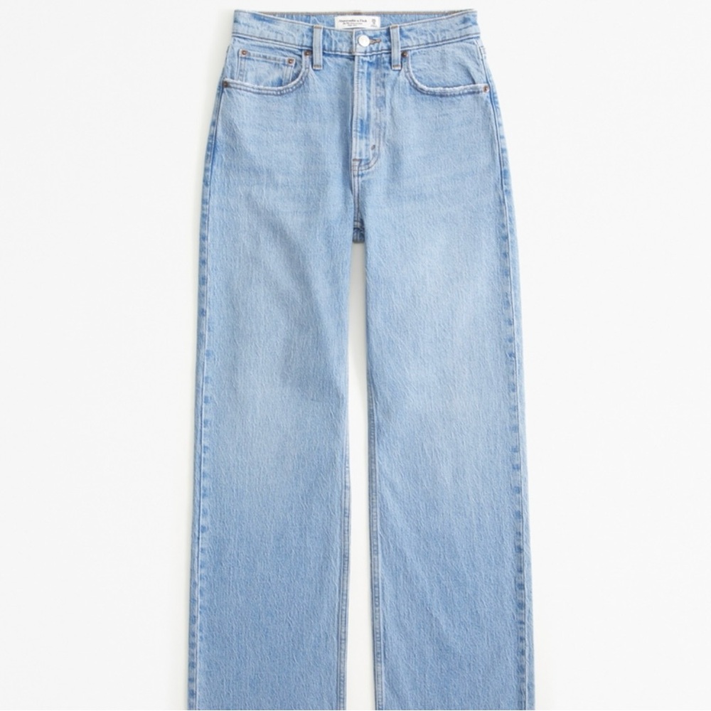 Abercrombie & Fitch Curve Love High Rise 90s Relaxed Jean